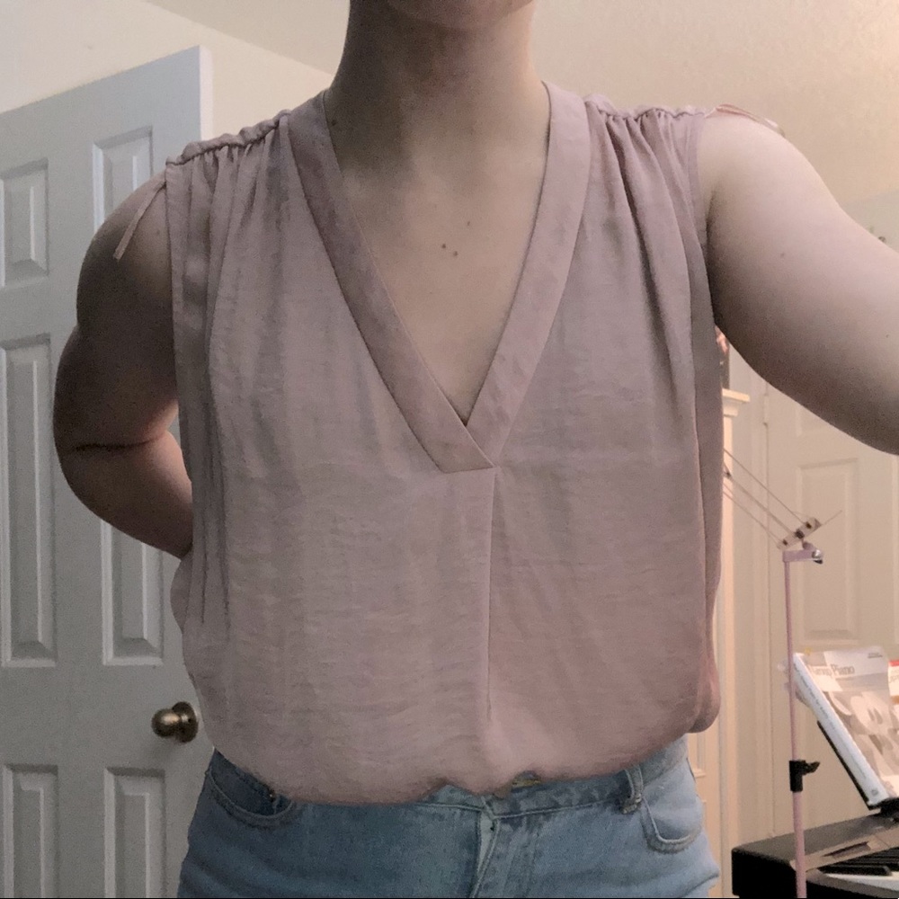 muave nice office top v neck